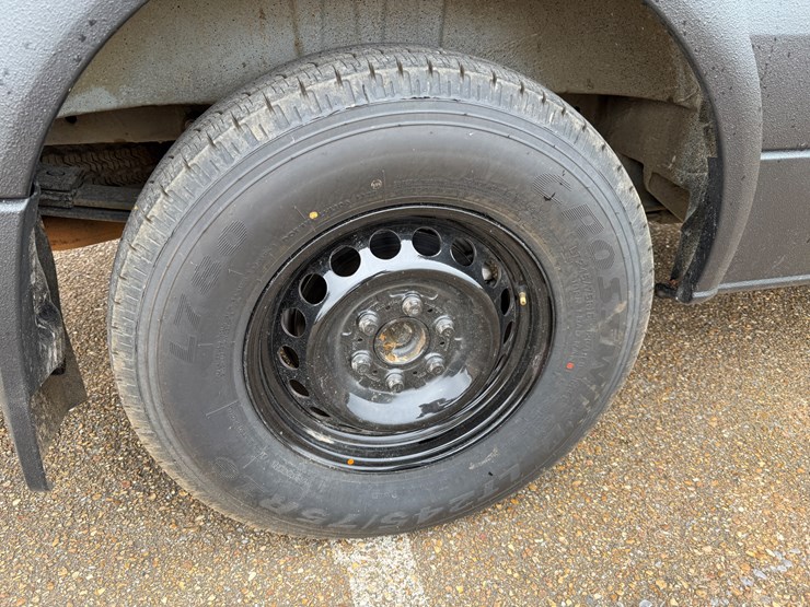 2008-freightliner-sprinter-2500-image-15