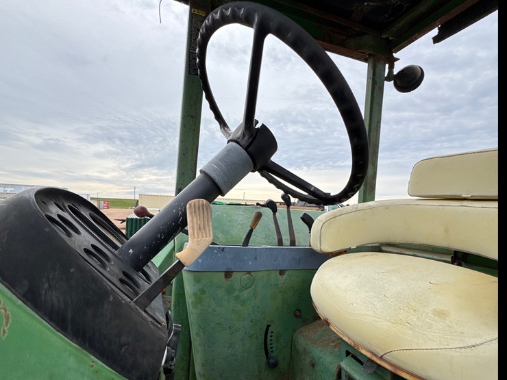 john-deere-4430-image-11