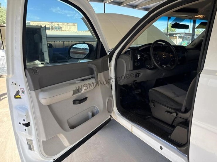 2009-chevrolet-silverado-1500-image-22