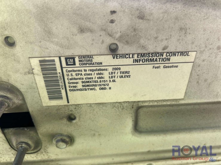 2009-chevrolet-traverse-ls-image-10