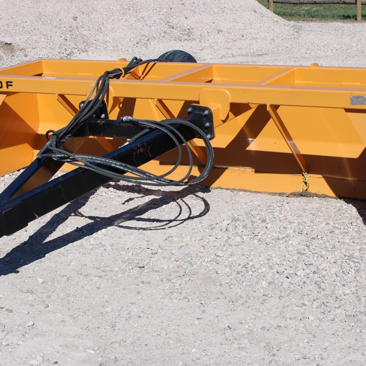 #2092 • 2024 Industrias America 10Ft HD boxblade with hyd lift and tilt.