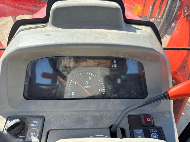 kubota-l4240-image-24