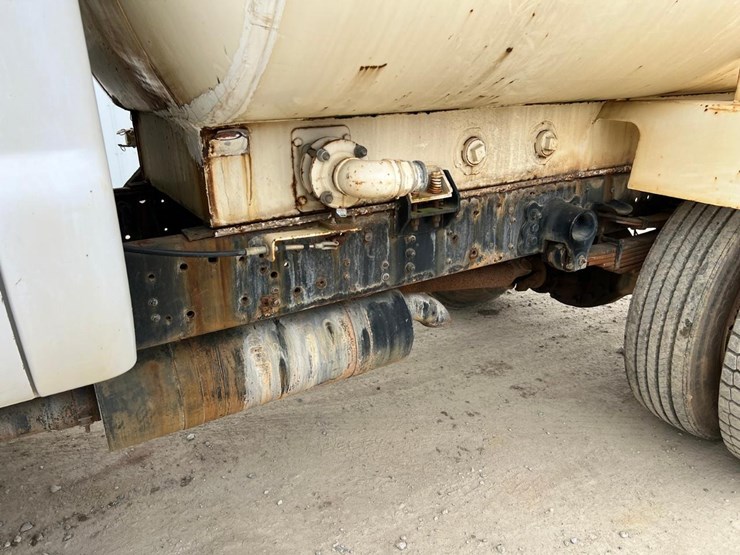 2000-ford-2000-image-11