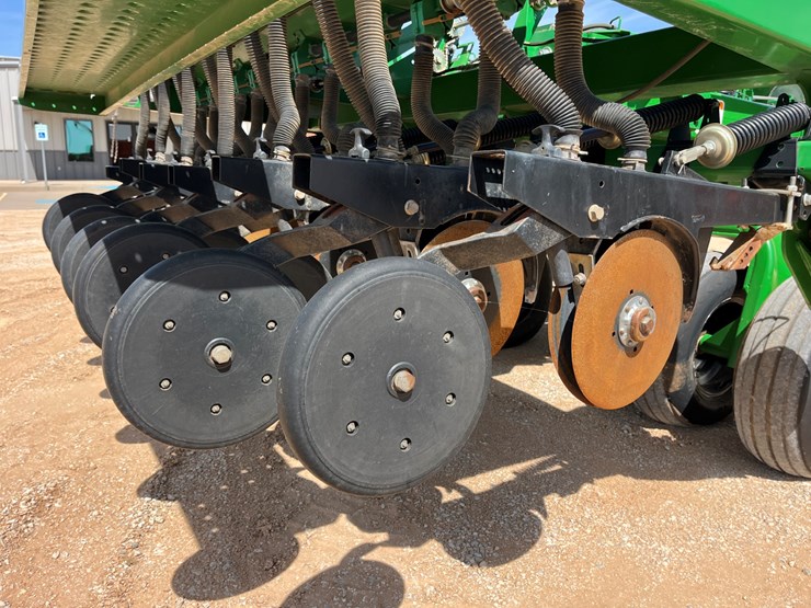 great-plains-3s3000-image-17