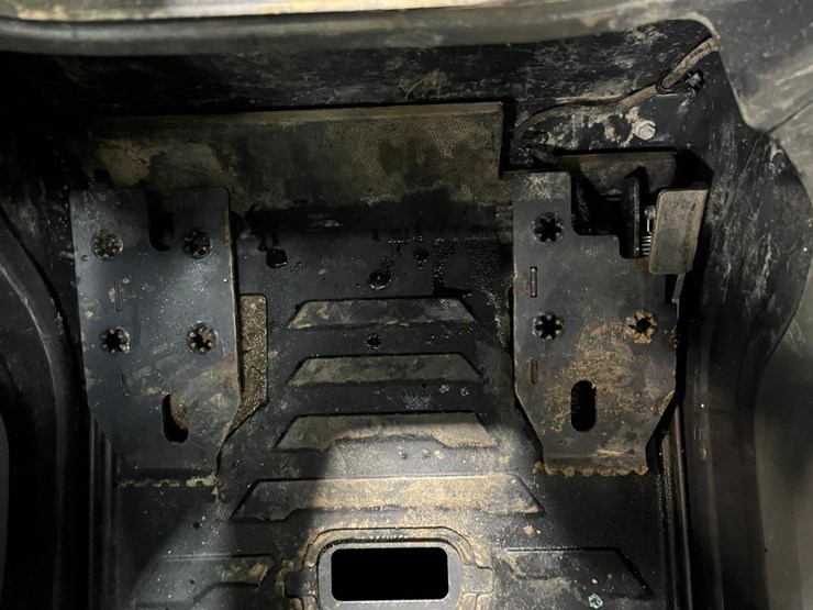 2023-bobcat-t86-image-30