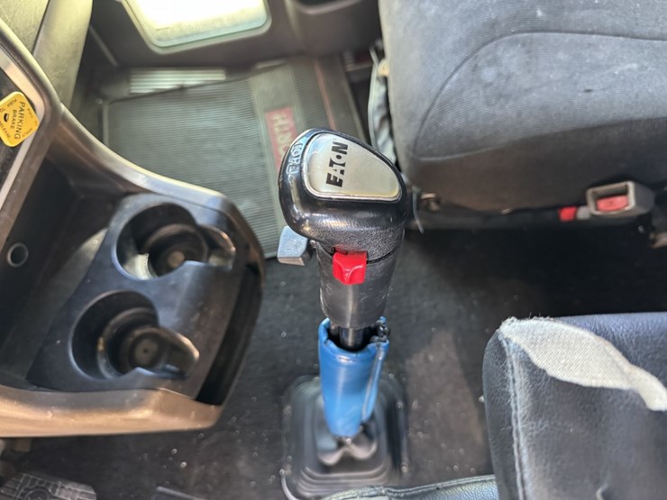 2007-kenworth-w900-image-13