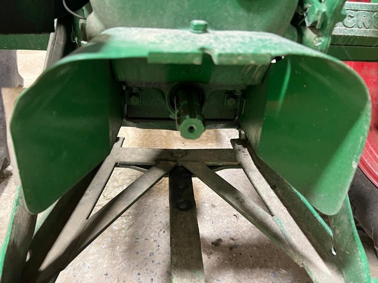1954-oliver-88-image-15