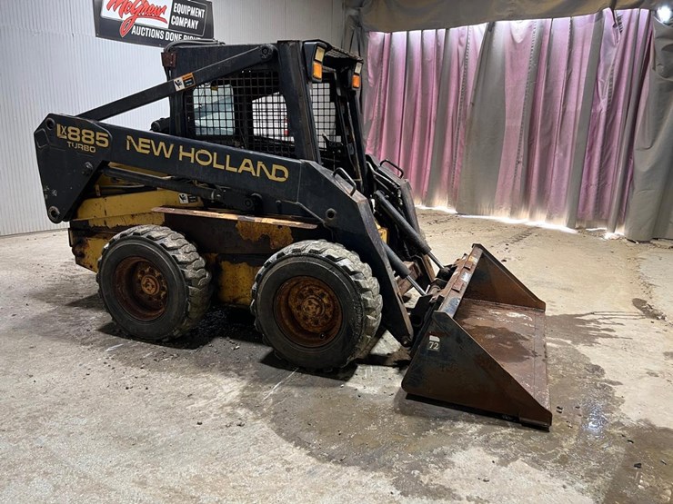 new-holland-lx885-image-6
