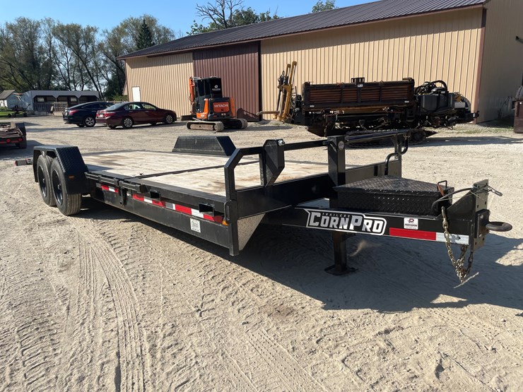 #1012-•-2022-corn-pro-tandem-axle-23'-tilt-deck-trailer,-(has-title)-image-3