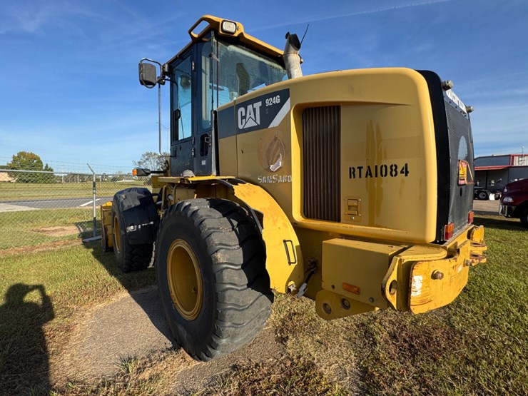 2008-caterpillar-924g-image-5