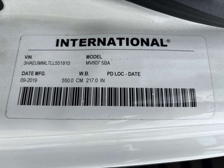 2020-international-mv607-16ft-morgan-dump-truck-image-5