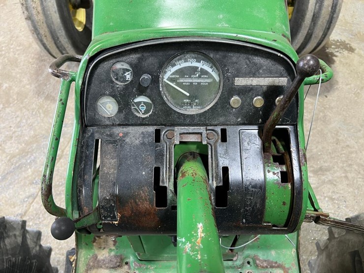 john-deere-4020-image-22