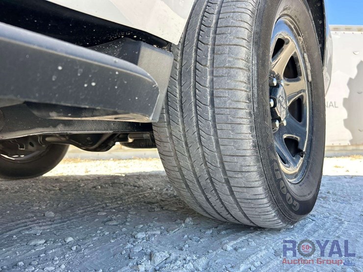 2018-chevrolet-tahoe-image-25