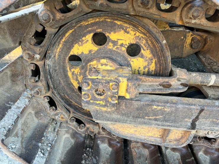 komatsu-d21p-image-13