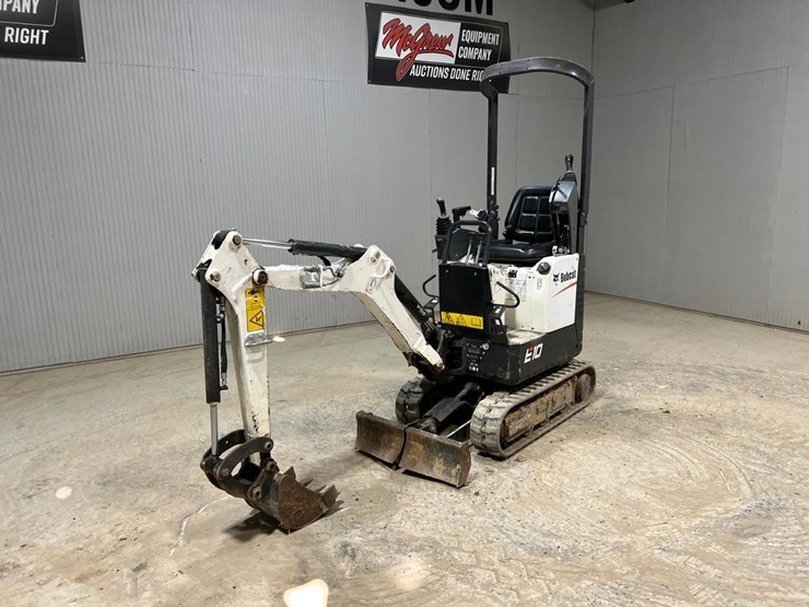 2022-bobcat-e10-image-2