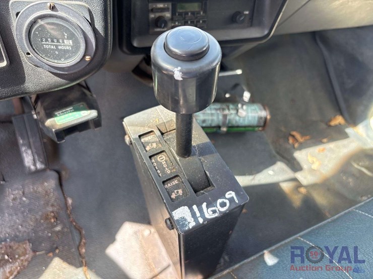 1990-ford-f-450-heil-10ft-dump-truck-image-18