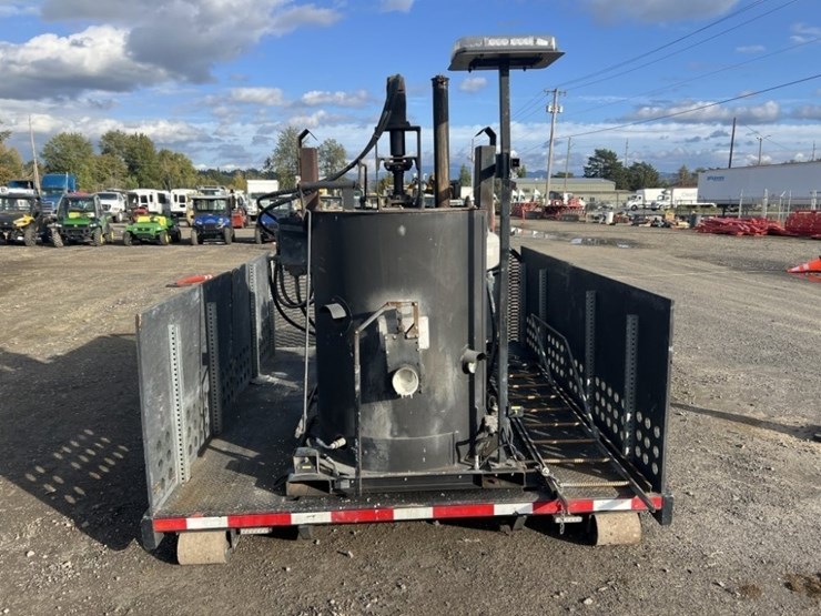 roll-off-thermoplastic-pre-melter-image-5