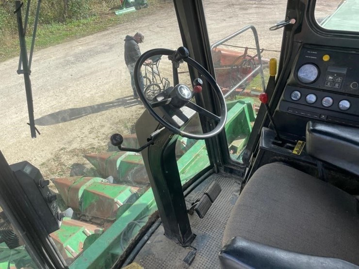 john-deere-7720-titan-ii-image-14