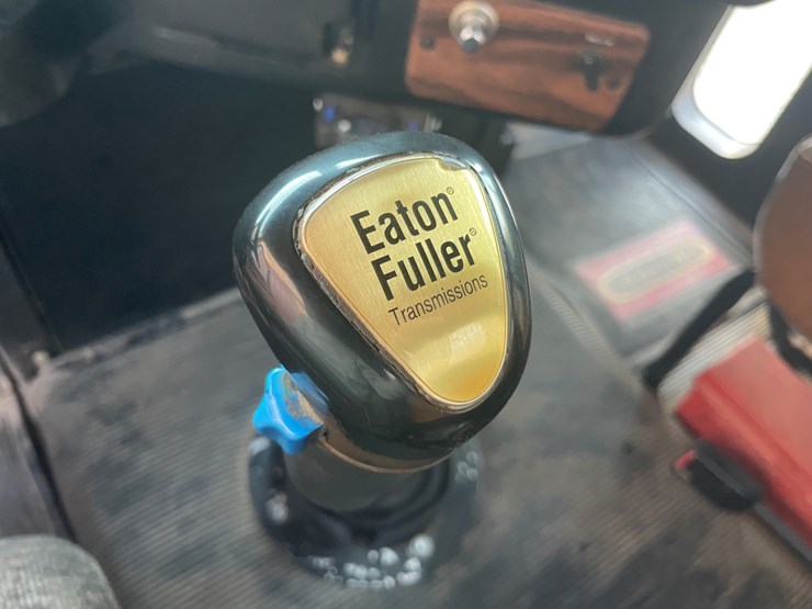 caterpillar-c12-image-42