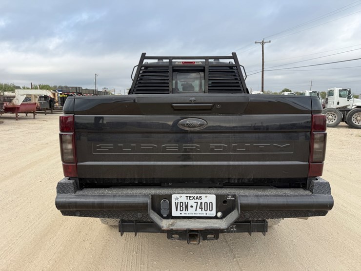 2021-ford-f250-image-8