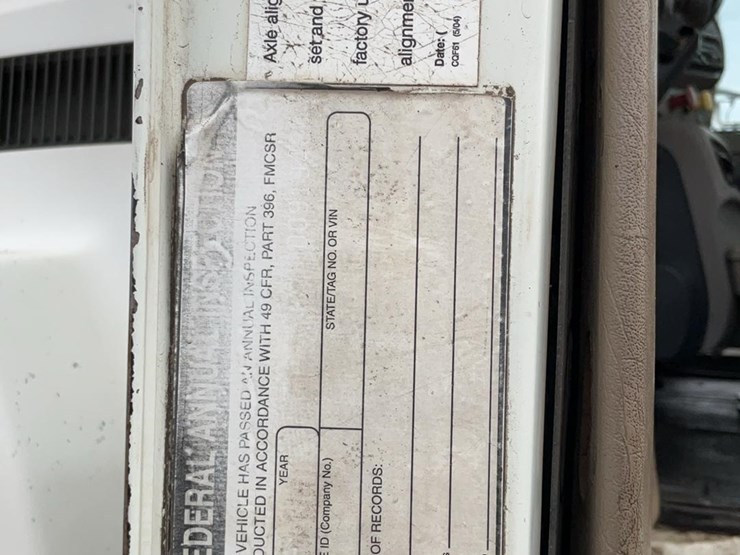 2004-mack-chn613-image-39