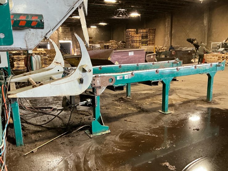 #108-•-2014-wood-mizer-log-deck-image-4