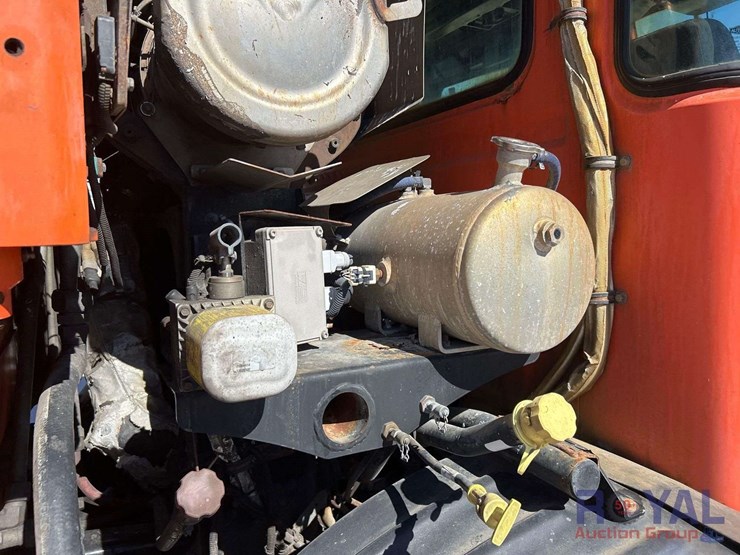 2018-autocar-xpeditor-image-24