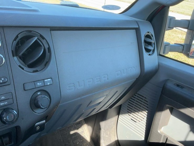 2012-ford-f250-image-29