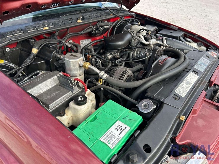 2002-chevrolet-s10-image-9