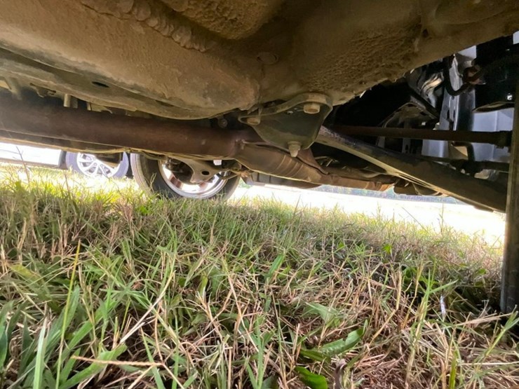 2010-subaru-forester-image-25