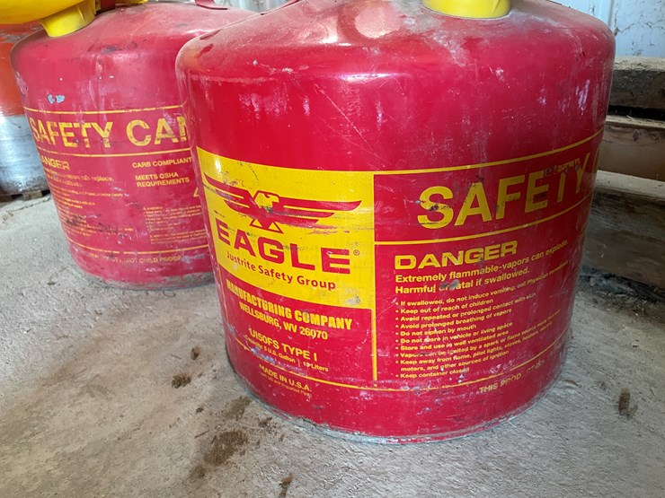 #1072-•-(2)-eagle-steel-gas-cans-image-7