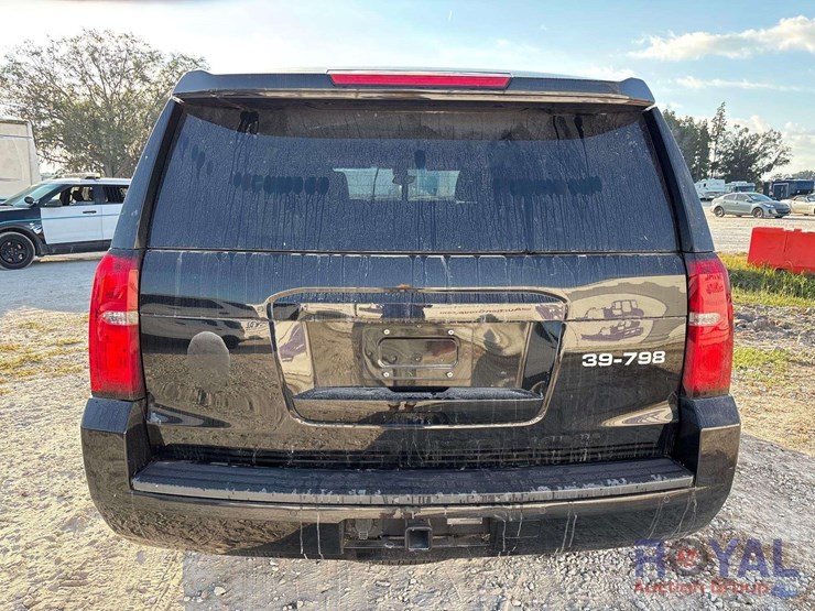 2018-chevrolet-tahoe-image-26