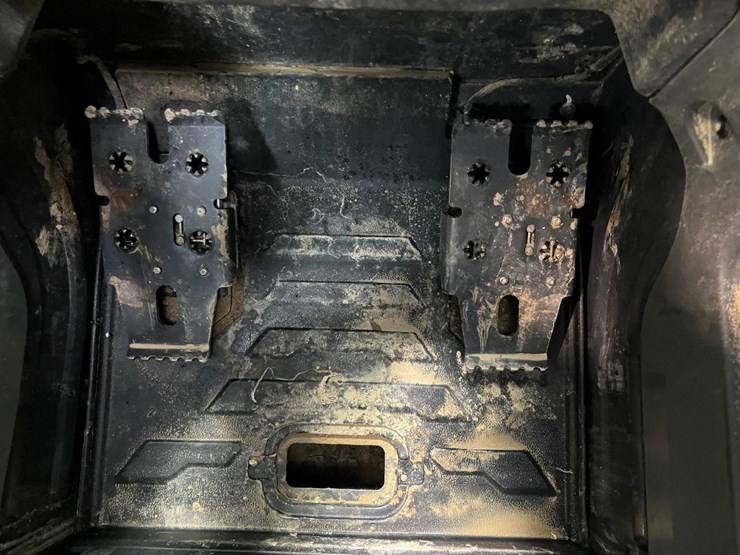 2023-bobcat-t66-image-30