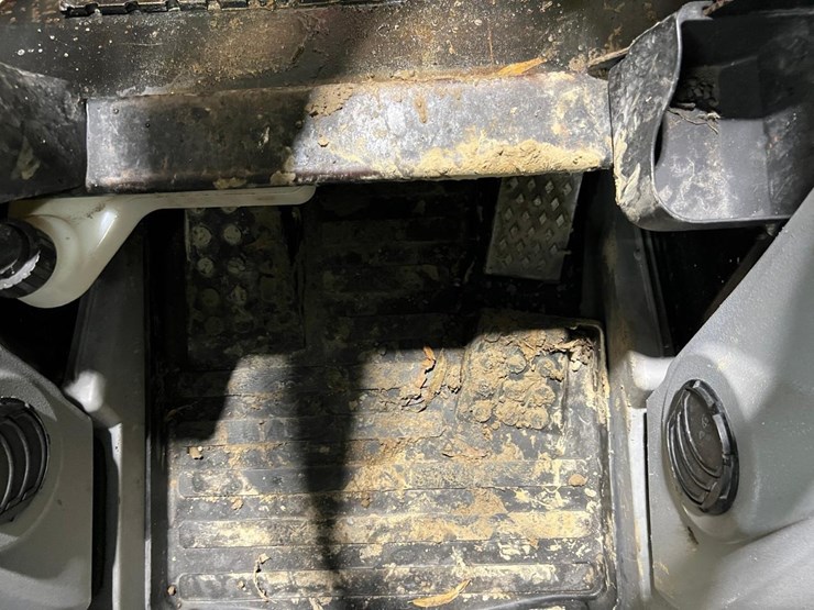 caterpillar-297c-image-30