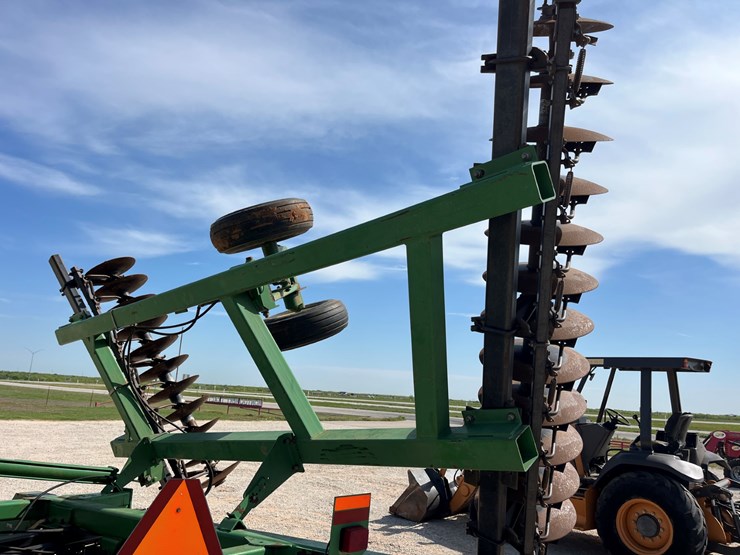 2001-john-deere-637-image-9