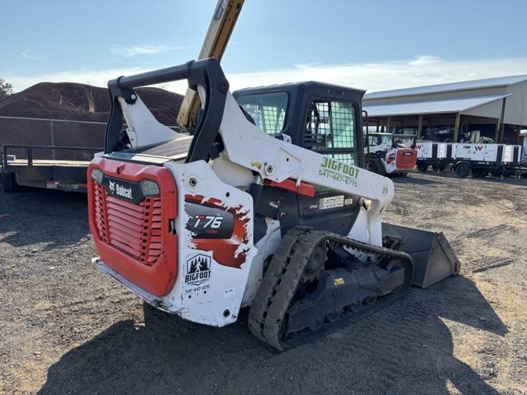 2021-bobcat-t76-image-5