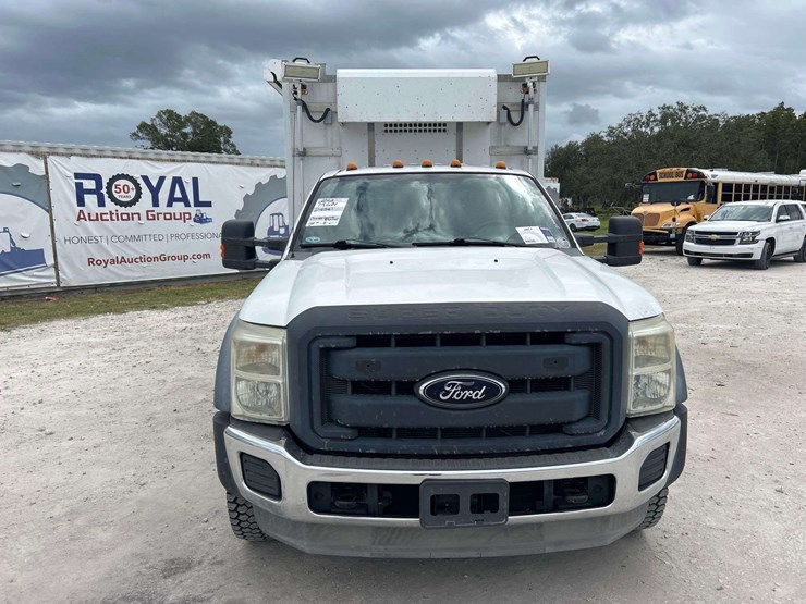 2012-ford-f550-image-32