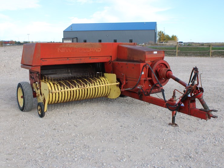 new-holland-315-image-1