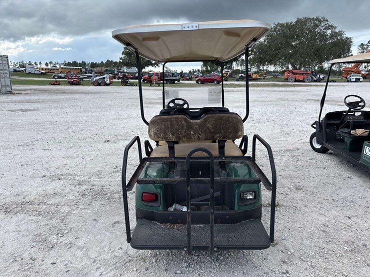 2012-ez-go-cart-image-19