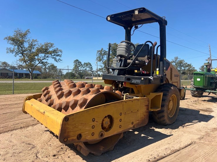 caterpillar-cp44-image-8