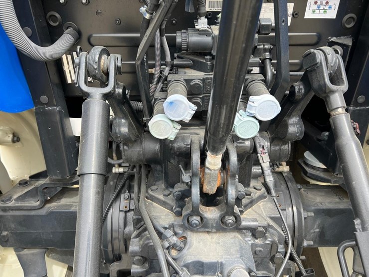 2019-new-holland-t5.120-image-16