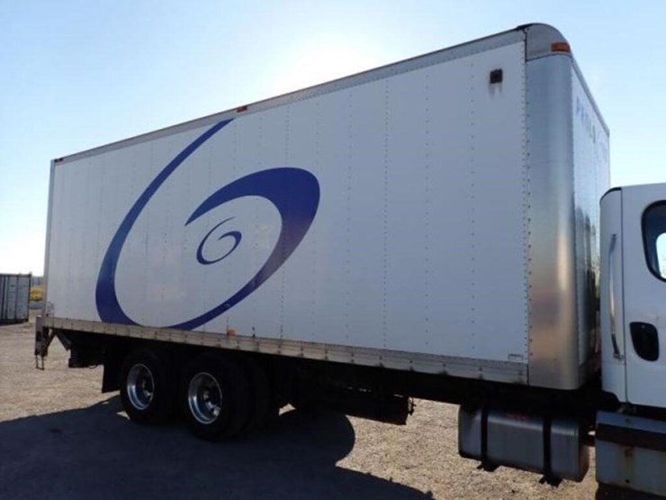 2014-freightliner-business-class-m2-106-image-67