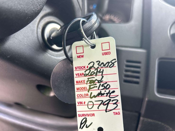 2014-ford-f150-image-25