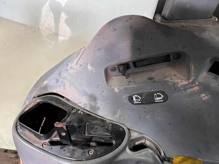 new-holland-tn60da-image-26