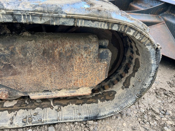 2022-bobcat-e42-image-23