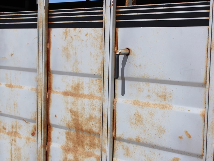 1994-titan-trailer-image-22