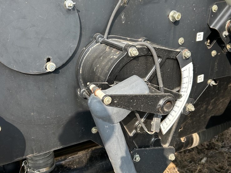 2008-bourgault-5710-59-image-35