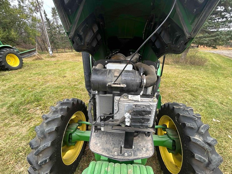 john-deere-5075e-image-17