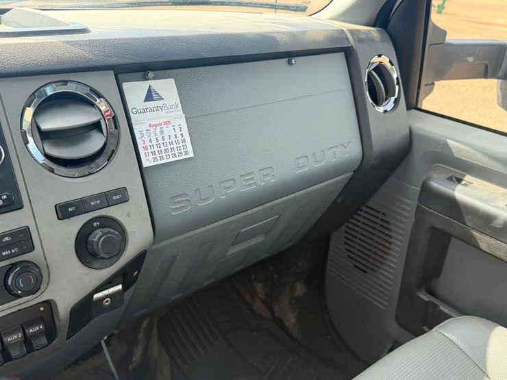 2015-ford-f650-image-43