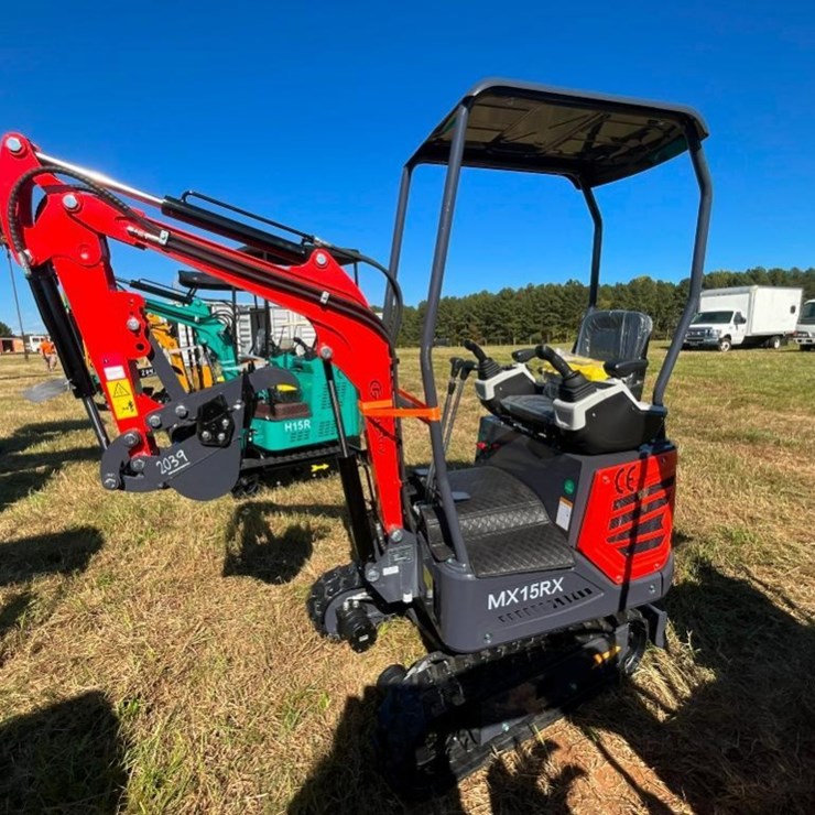 UNUSED CFG MX15RX MINI EXCAVATOR (RATO